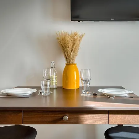 L'aurea Au Centre De